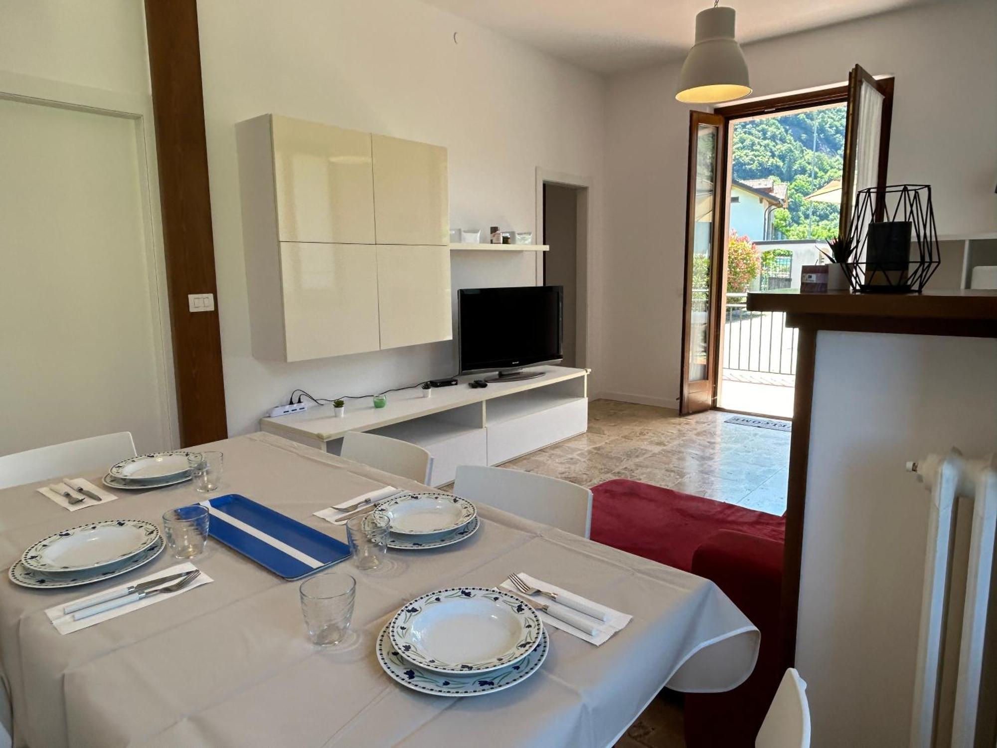 Ferienwohnung Terrazza Fucinetta Introbio Exterior foto